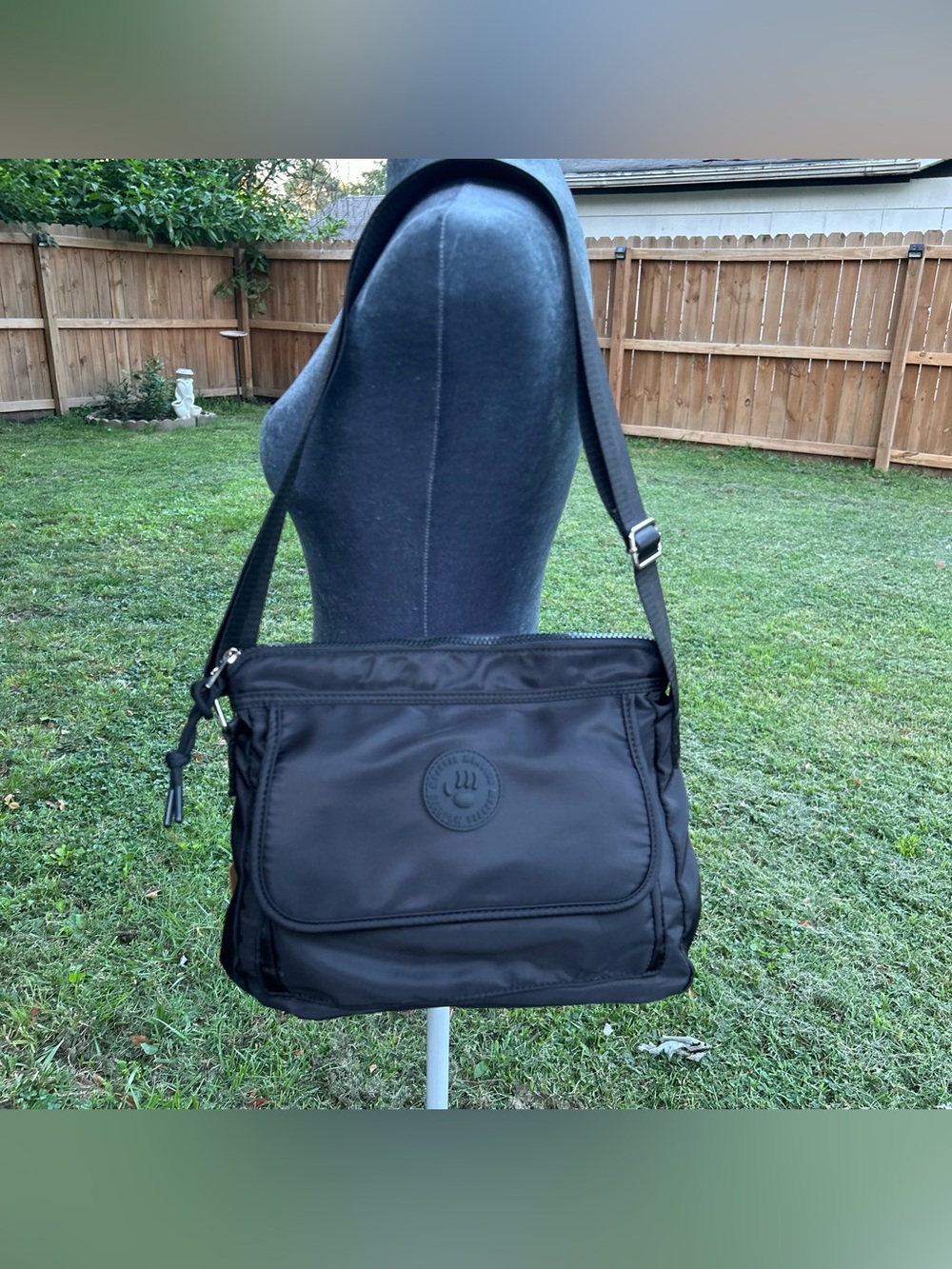 NWT Bearpaw Black nylon crossbody, shoulder bag